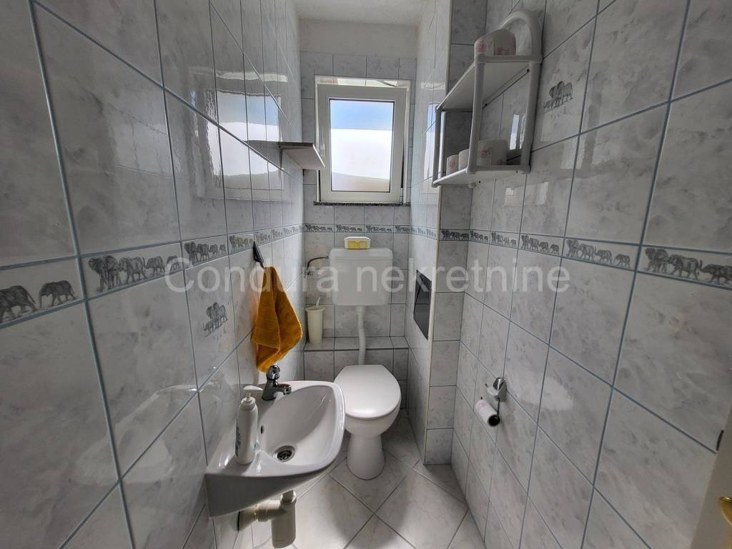 Apartmanska kuca, Prodaja, Vrsi, Zukve