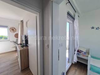 Dvojna kuca, Prodaja, Vir, Vir