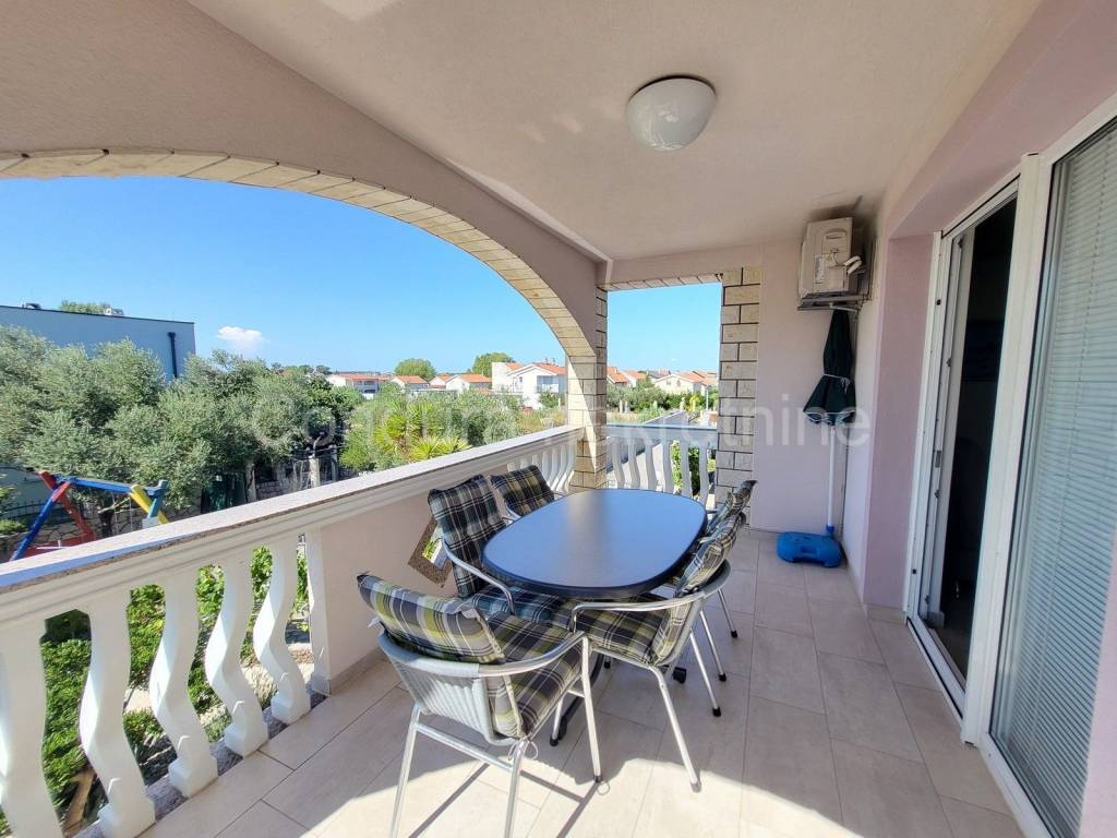 Apartmanska kuca, Prodaja, Vrsi, Zukve