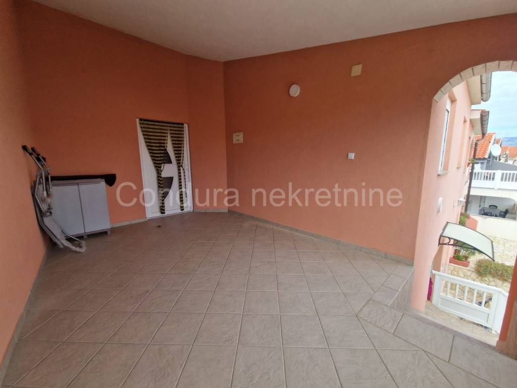 Dvojna kuca, Prodaja, Vir, Vir