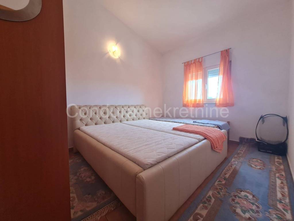 Dvojna kuca, Prodaja, Vir, Vir