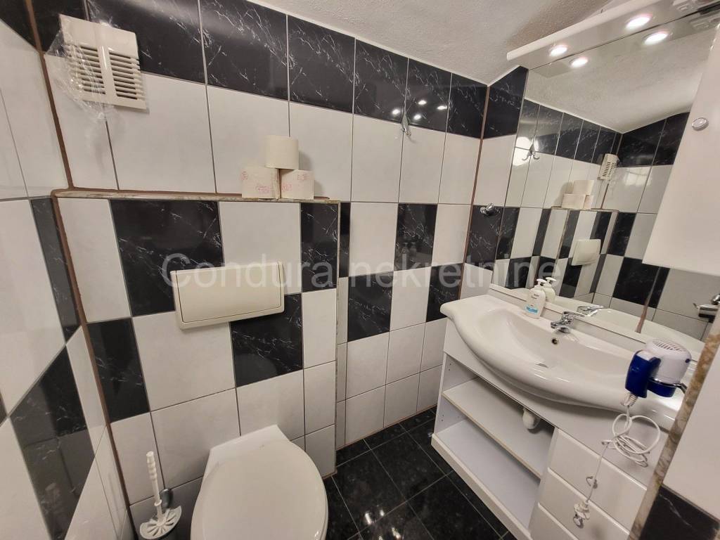 Apartmanska kuca, Prodaja, Vrsi, Zukve