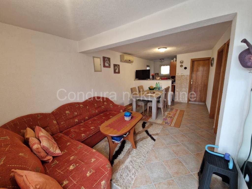 Dvojna kuca, Prodaja, Vir, Vir