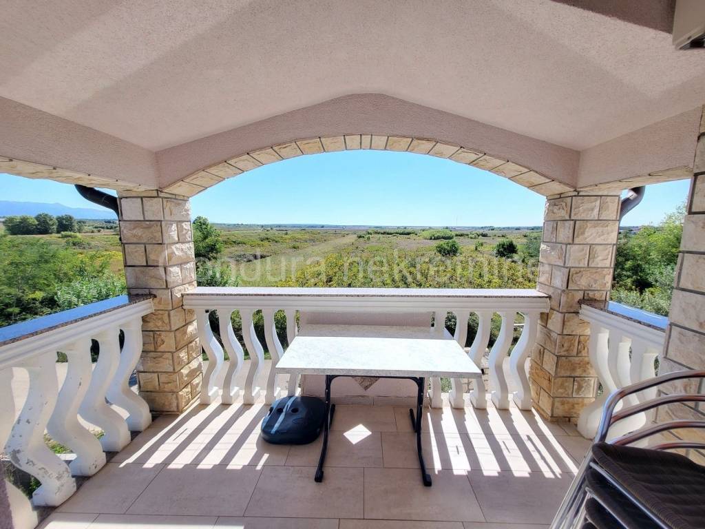 Apartmanska kuca, Prodaja, Vrsi, Zukve