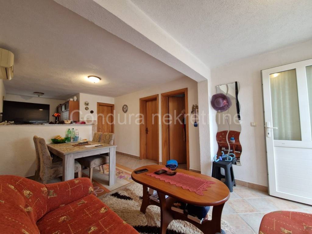 Dvojna kuca, Prodaja, Vir, Vir