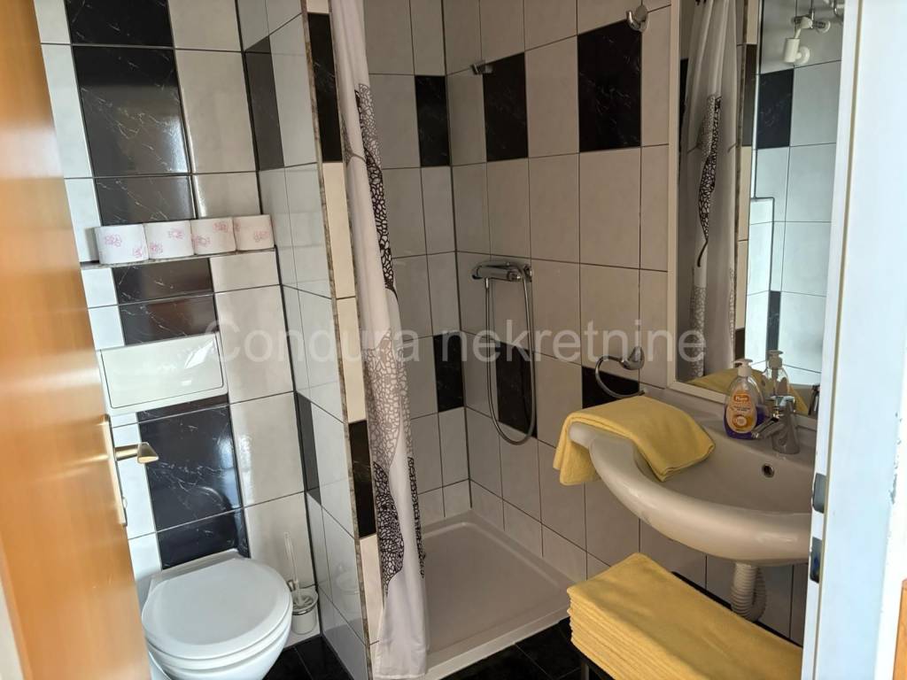 Apartmanska kuca, Prodaja, Vrsi, Zukve