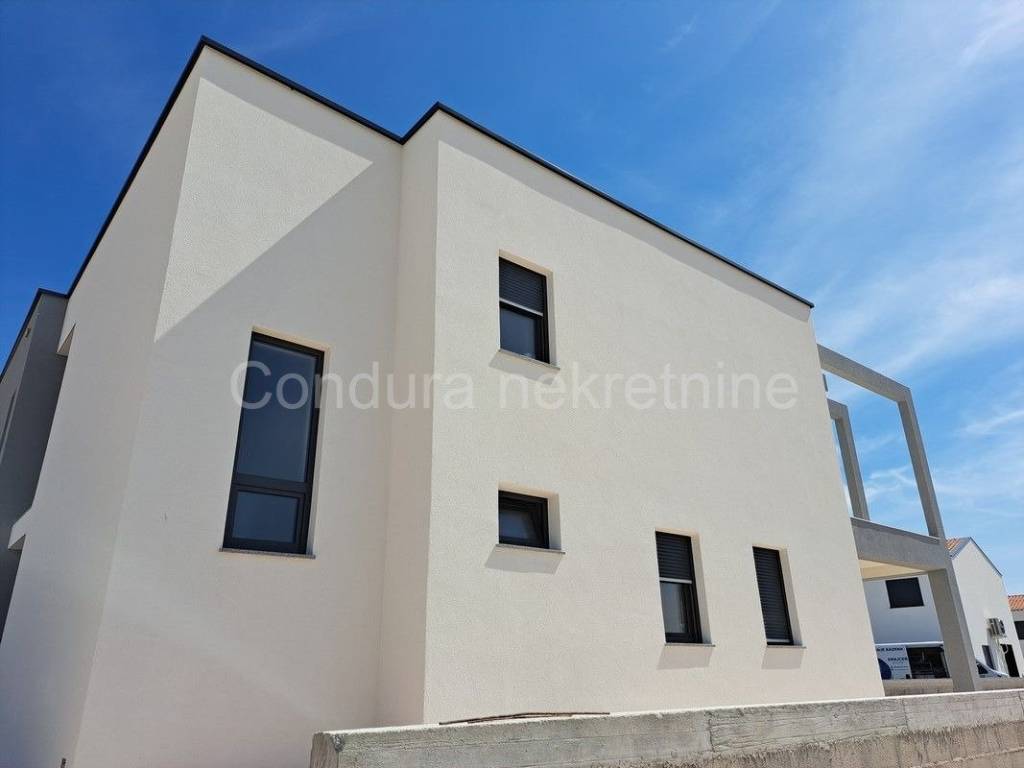 Dvojna kuca, Prodaja, Vrsi, Vrsi