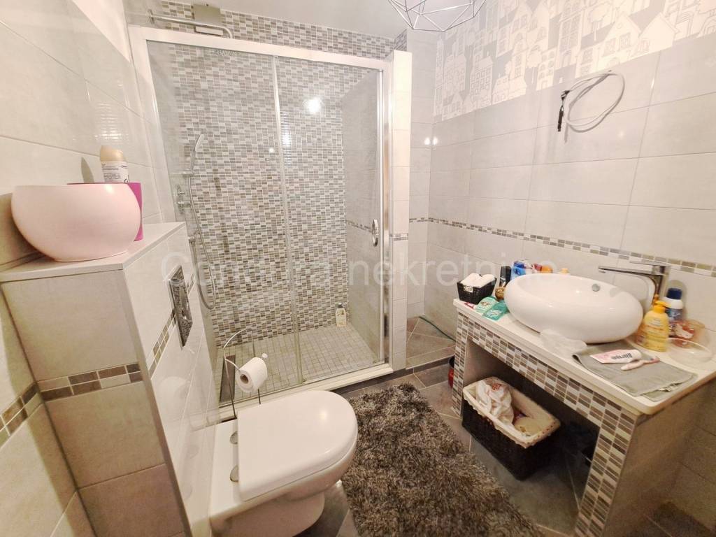 Apartmanska kuca, Prodaja, Nin, Zaton