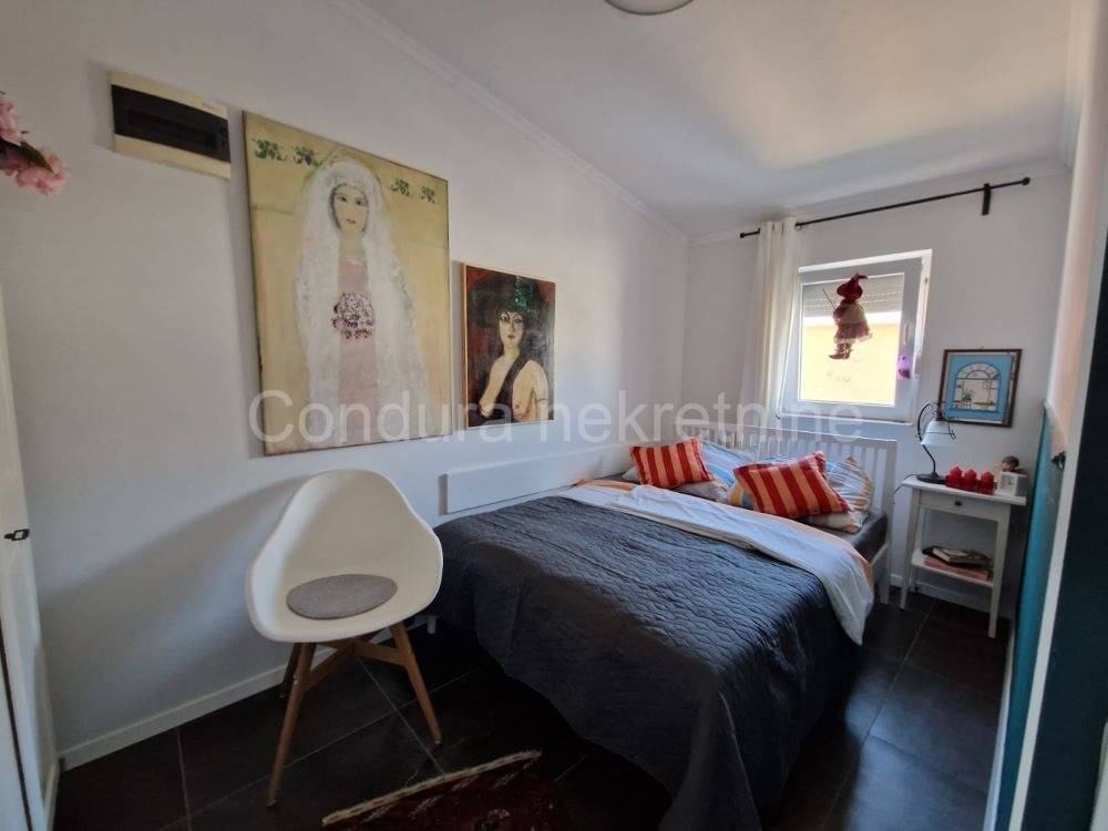 Luksuzna kuca, Prodaja, Vir, Vir