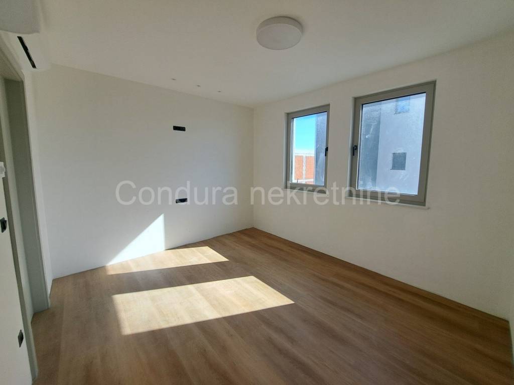 Luksuzna kuca, Prodaja, Privlaka, Privlaka