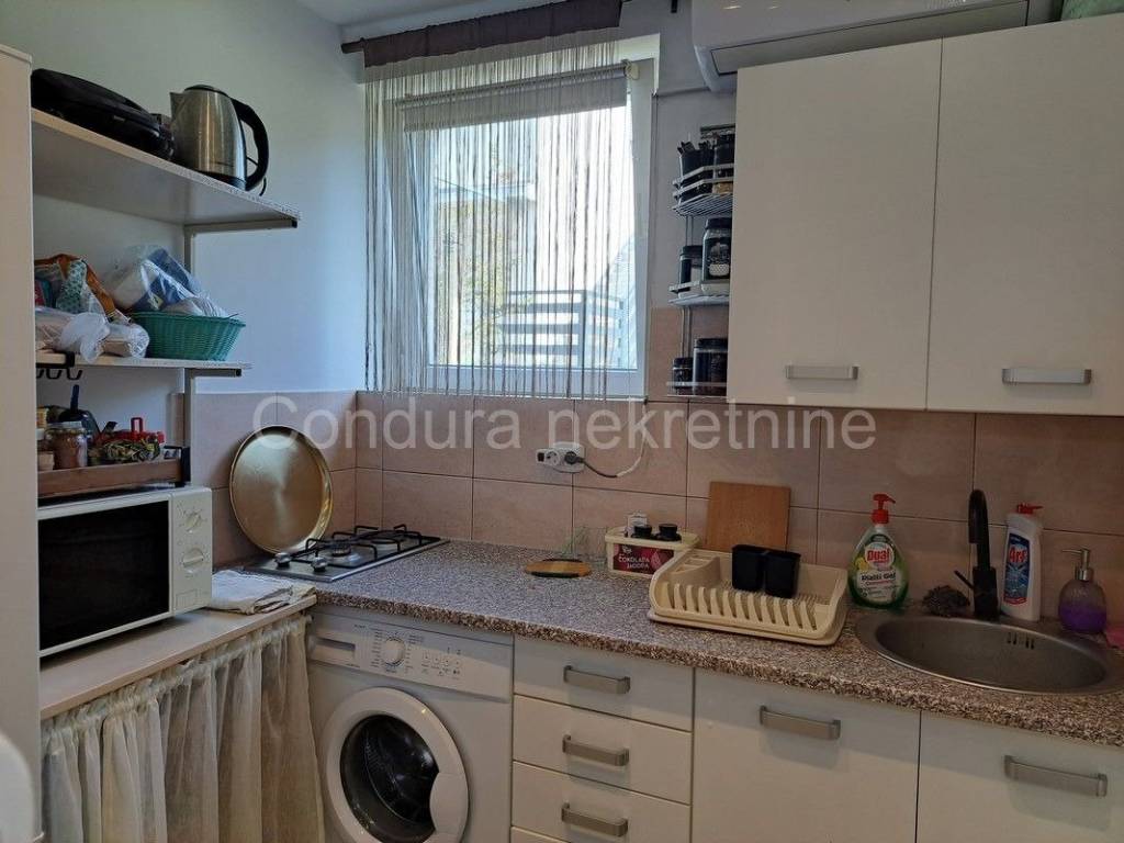 Apartman na moru, Prodaja, Nin, Nin