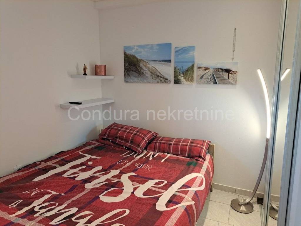 Apartman na moru, Prodaja, Nin, Nin