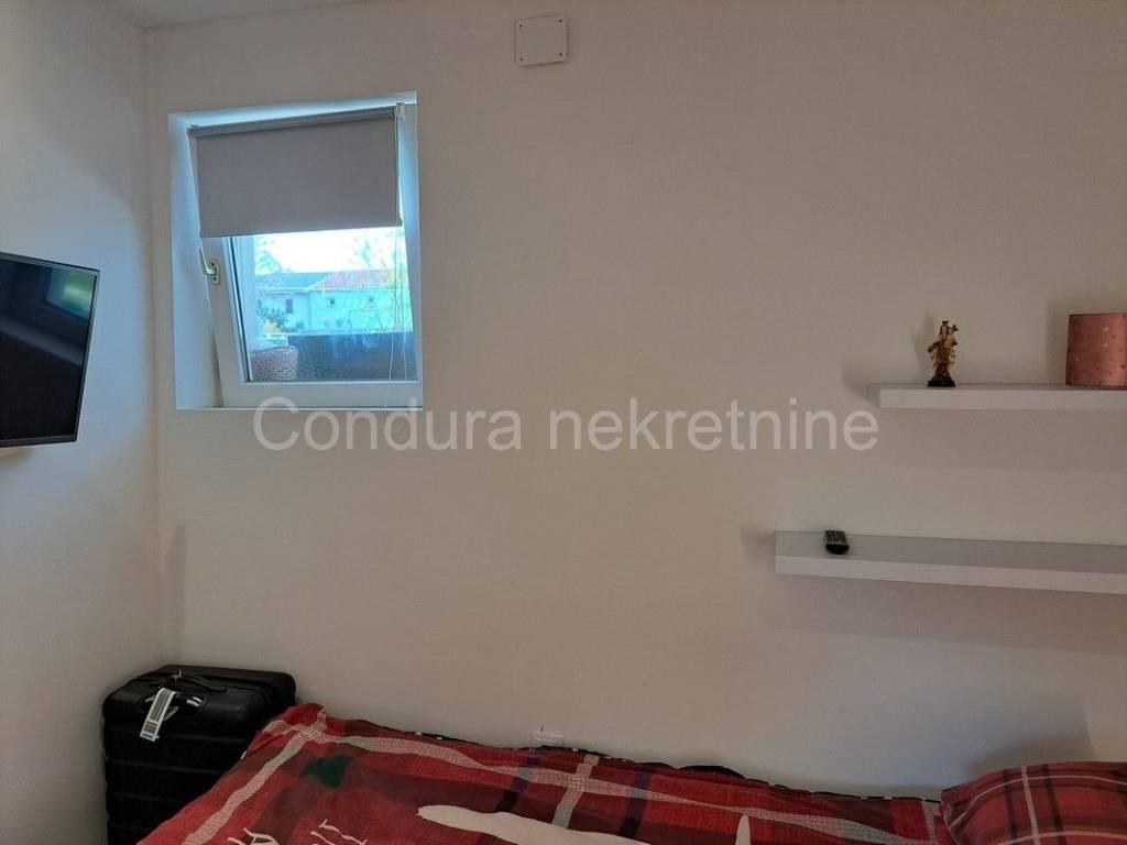 Apartman na moru, Prodaja, Nin, Nin