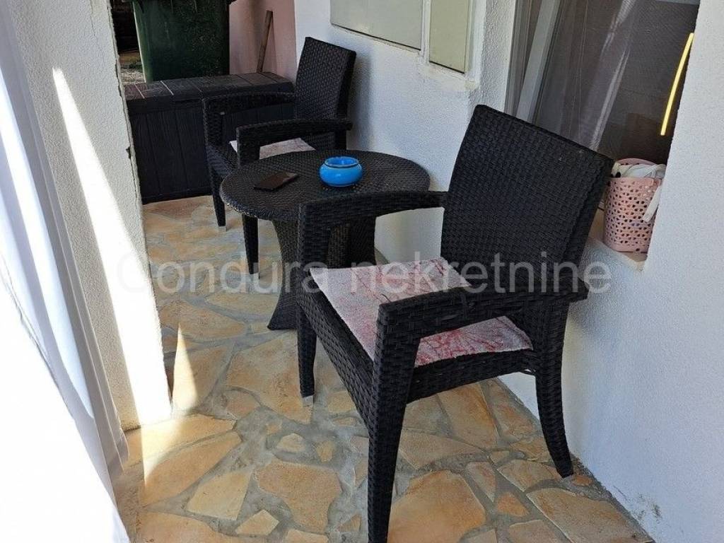 Apartman na moru, Prodaja, Nin, Nin