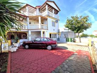 Apartman na moru, Prodaja, Vir, Vir