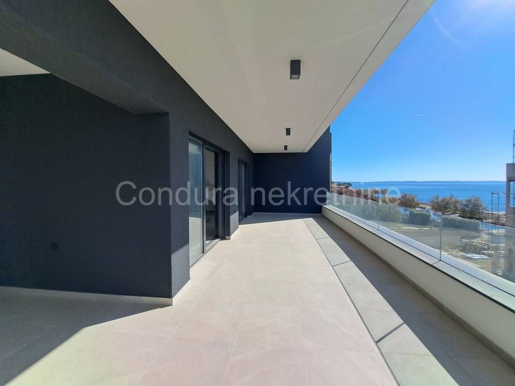 Apartman na moru, Prodaja, Nin, Zaton