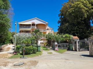 Apartmanska kuca, Prodaja, Nin, Zaton