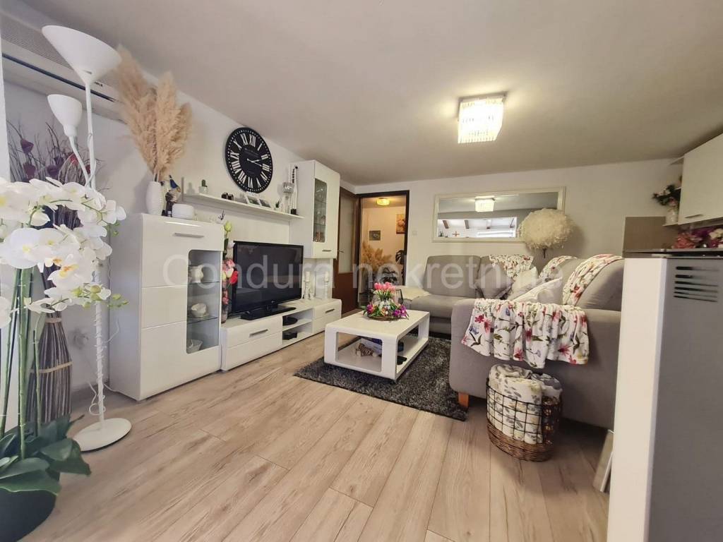 Apartmanska kuca, Prodaja, Nin, Zaton