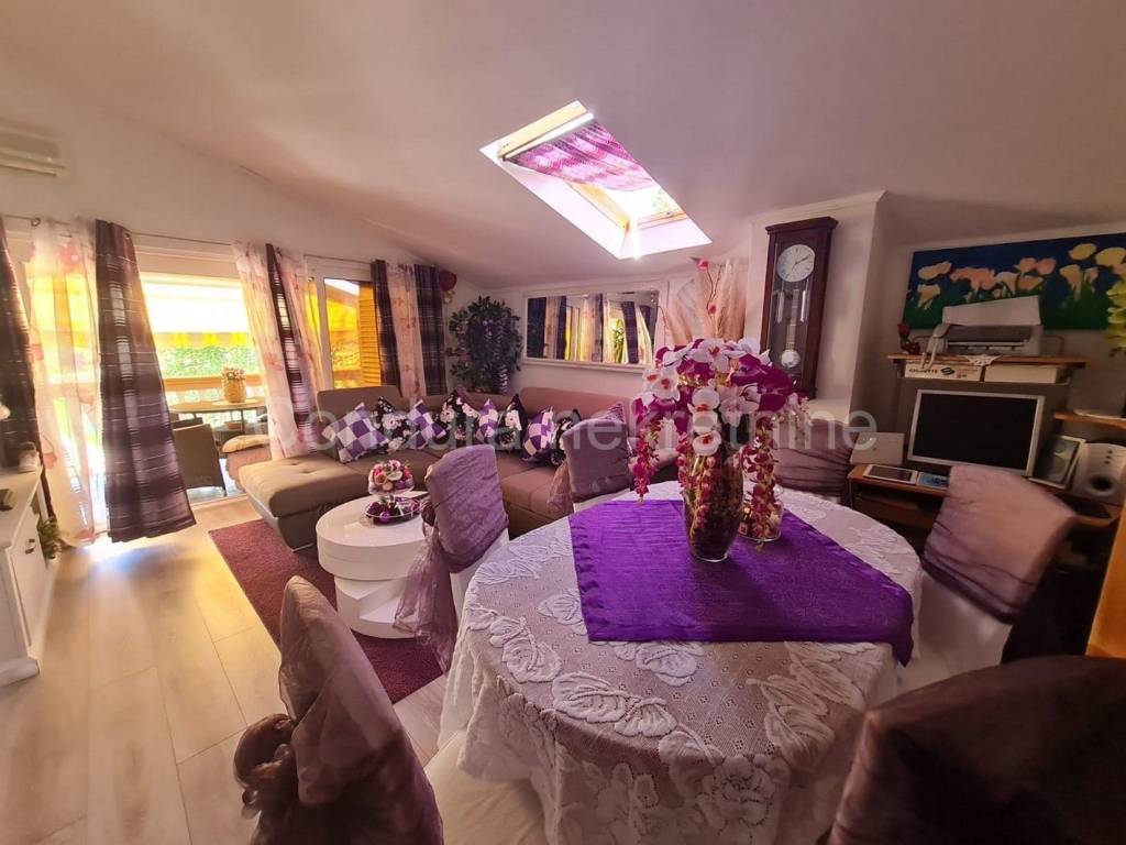 Apartmanska kuca, Prodaja, Nin, Zaton