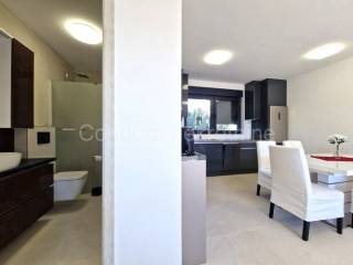 Apartman na moru, Prodaja, Vir, Vir