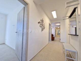 Apartman na moru, Prodaja, Vir, Vir
