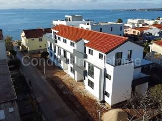 Apartman na moru, Prodaja, Vir, Vir