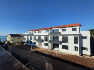Apartman na moru, Prodaja, Vir, Vir