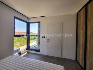 Vila, Prodaja, Privlaka, Privlaka
