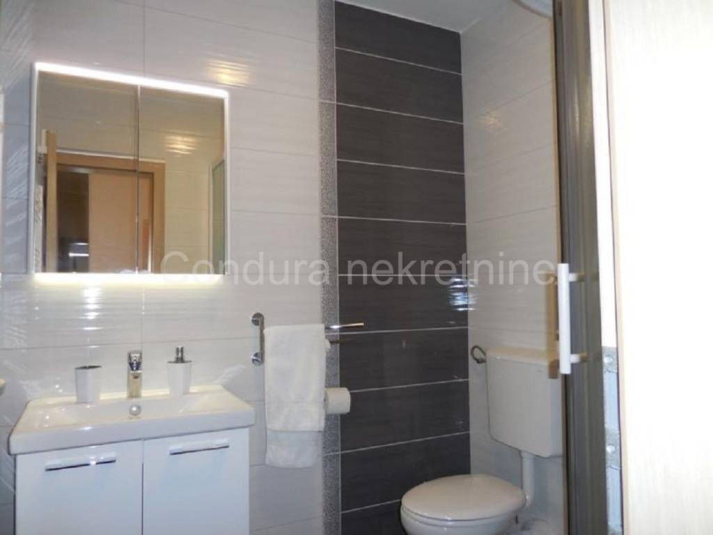 Apartmanska kuca, Prodaja, Nin, Zaton