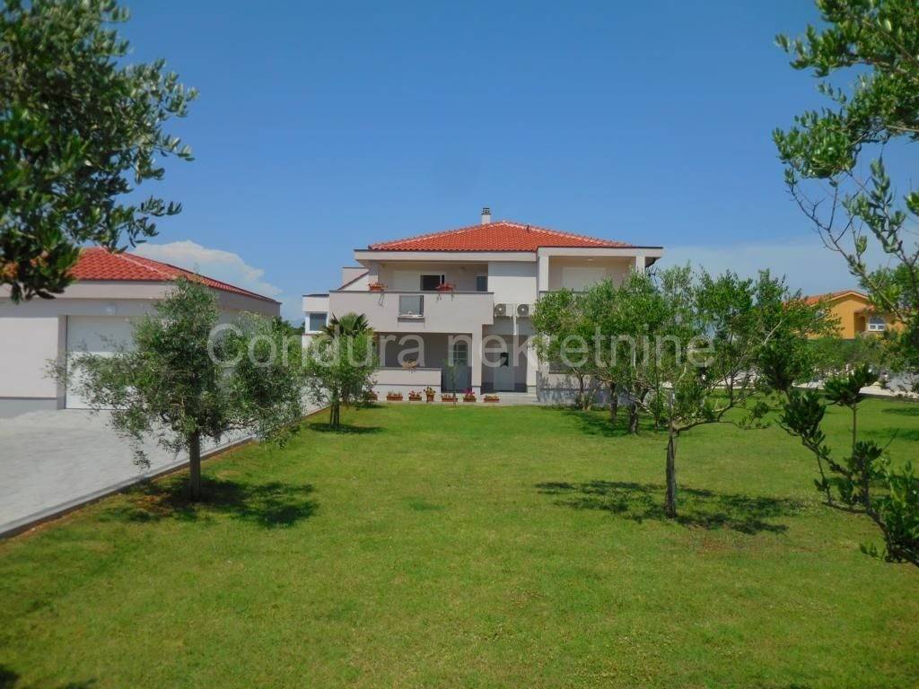 Apartmanska kuca, Prodaja, Nin, Zaton