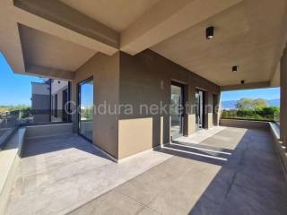 Apartman na moru, Prodaja, Privlaka, Privlaka