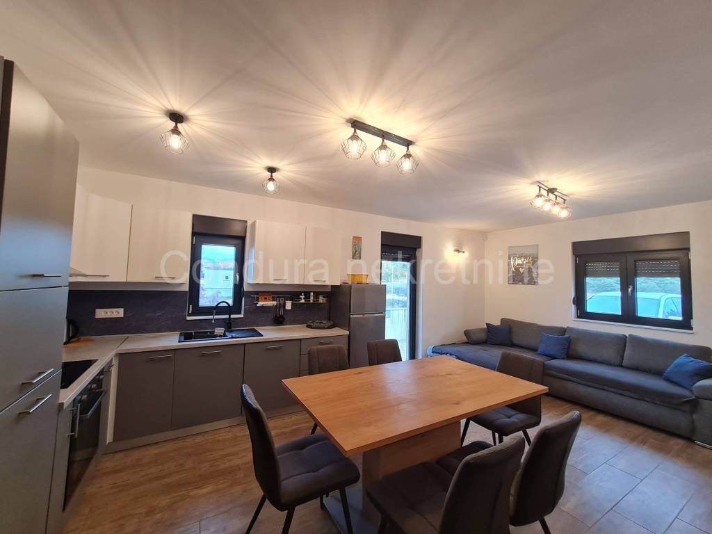 Apartmanska kuca, Prodaja, Vrsi, Vrsi
