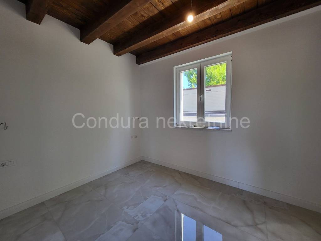 Samostojeca kuca, Prodaja, Vrsi, Vrsi