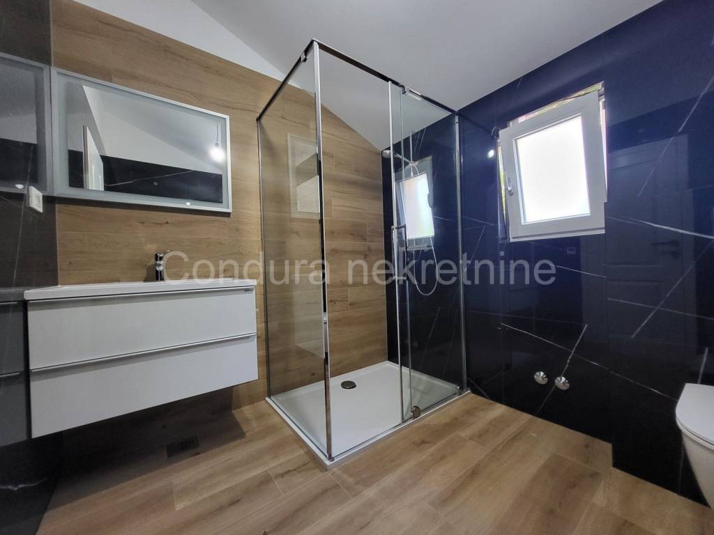Samostojeca kuca, Prodaja, Vrsi, Vrsi