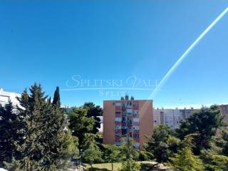 Flat in a building, Sale, Split, Split