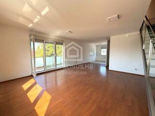 Flat in a building, Rent, Zagreb, Maksimir