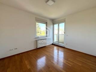Flat in a building, Rent, Zagreb, Maksimir