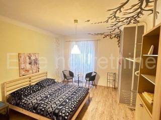 Flat in a building, Sale, Pula, Pula