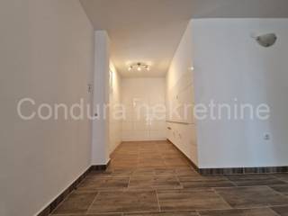 Apartmanska kuca, Prodaja, Privlaka, Privlaka
