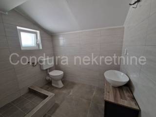Apartmanska kuca, Prodaja, Privlaka, Privlaka