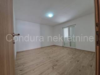 Apartmanska kuca, Prodaja, Privlaka, Privlaka