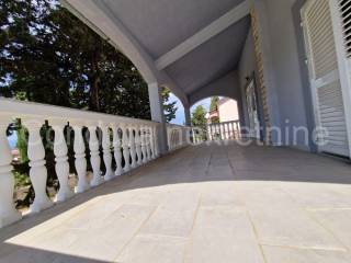 Apartmanska kuca, Prodaja, Privlaka, Privlaka