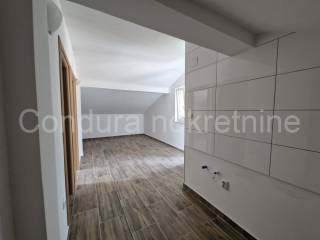 Apartmanska kuca, Prodaja, Privlaka, Privlaka