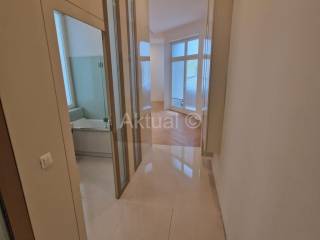 Flat in a building, Sale, Zagreb, Donji Grad