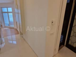 Flat in a building, Sale, Zagreb, Donji Grad