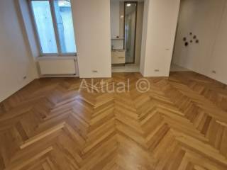 Flat in a building, Sale, Zagreb, Donji Grad