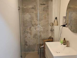 Split-level flat, Sale, Split, Split