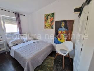 Luksuzna kuca, Prodaja, Vir, Vir