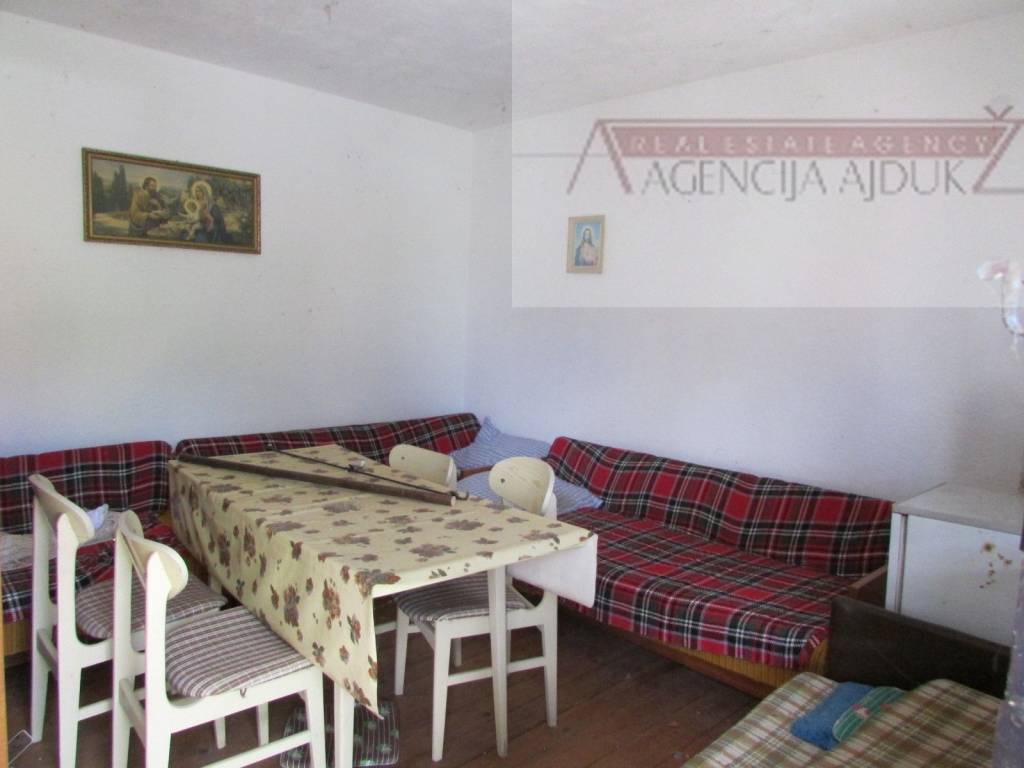 Kamena kuca, Prodaja, Zagvozd, Zagvozd
