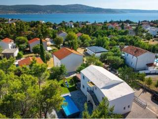 Starigrad, Seline